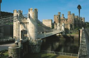 conwy-suspension-bridge